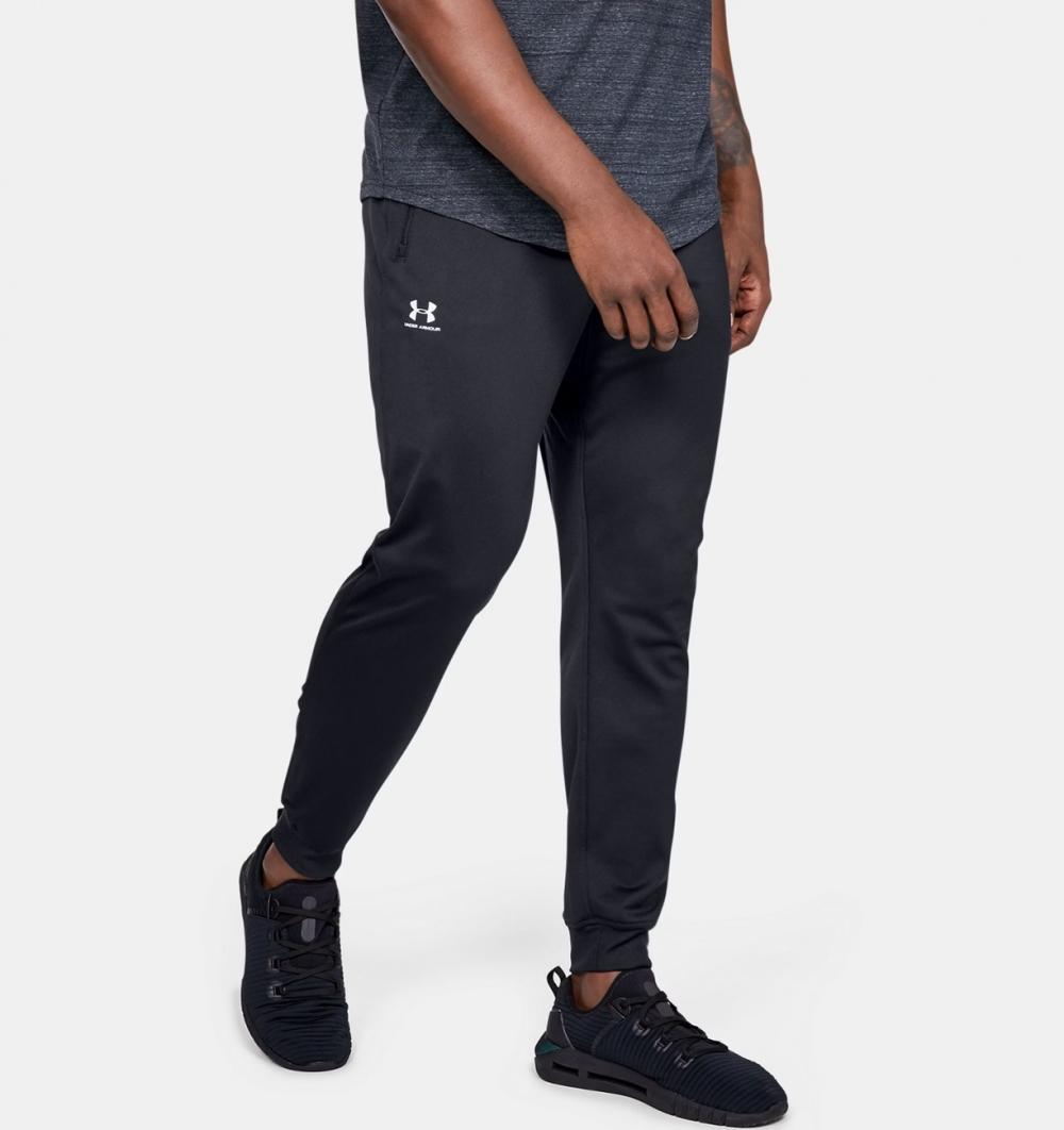 Under Armour SPORTSTYLE TRICOT JOGGER TIL HERRE, Sort